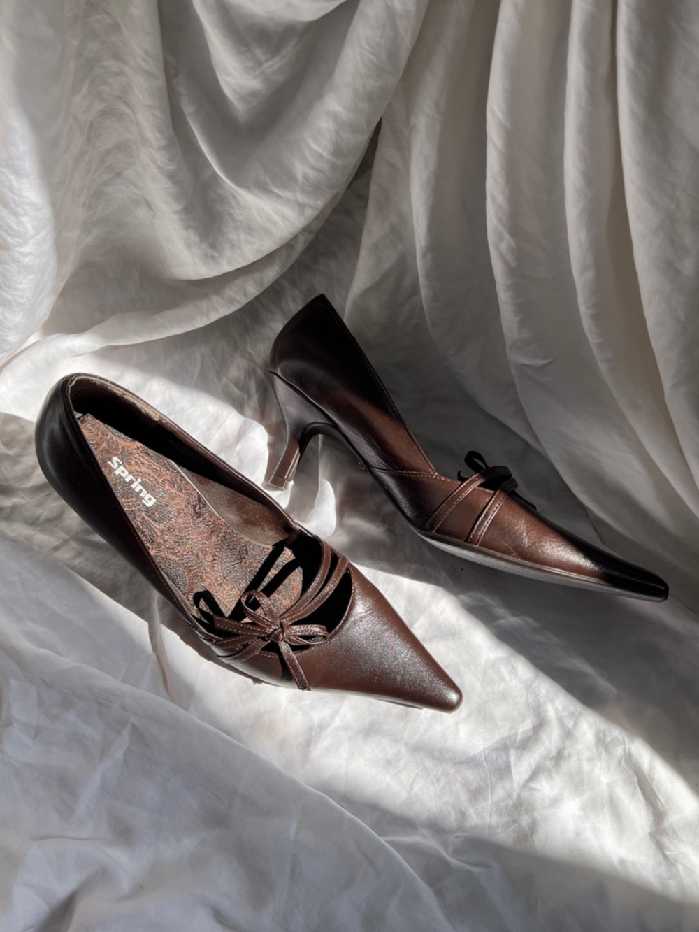 Women’s Pointed Toe Brown Kitten Heel Pumps with Bow